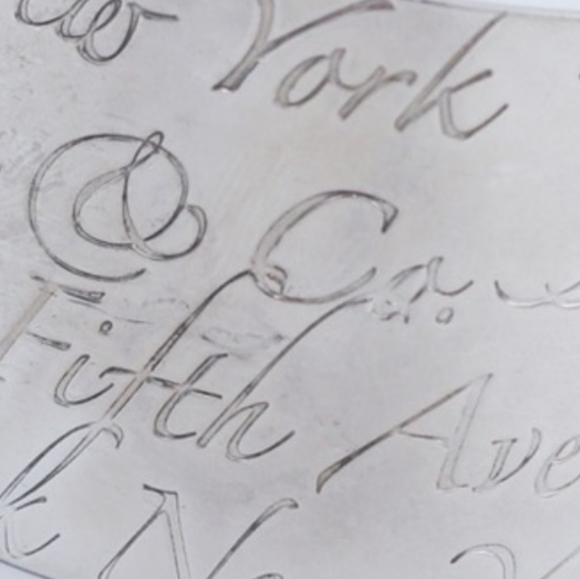 Please beware of these Tiffany Notes collection fakes!!! - Picture 4 of 5